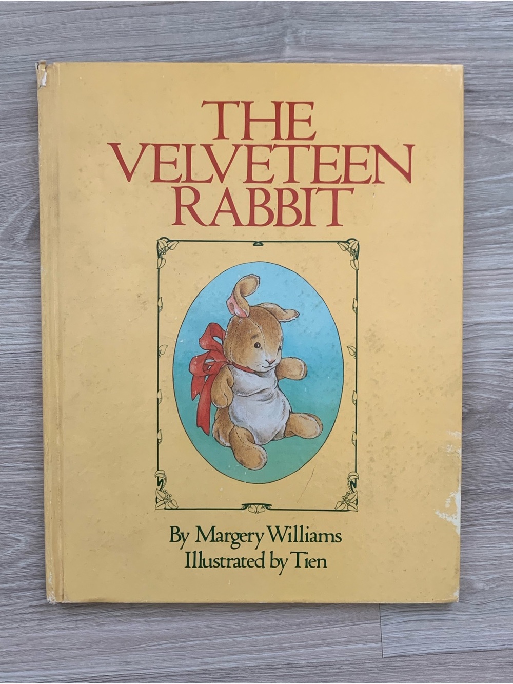 Vintage 1983 The Velveteen Rabbit Hardcover Book Margery Williams Nursery